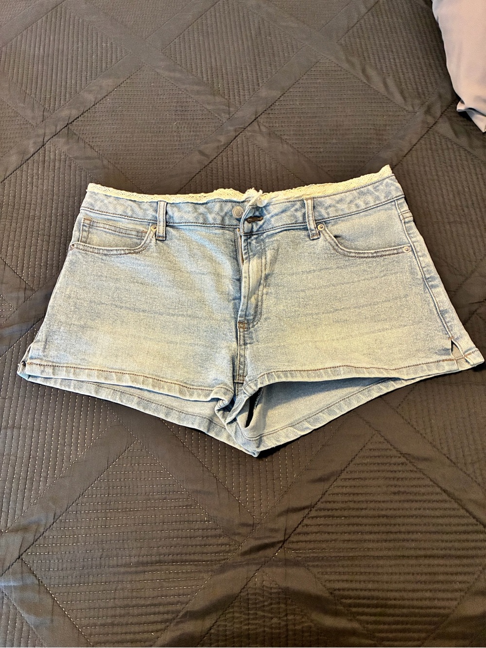 No Boundaries Light Blue Denim Jean Shorts
